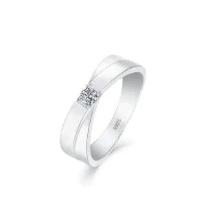 0.20 Carats VVS1 Moissanite Diamond Ring