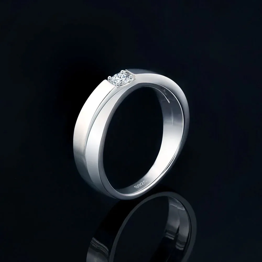 0.20 Carats VVS1 Moissanite Diamond Ring