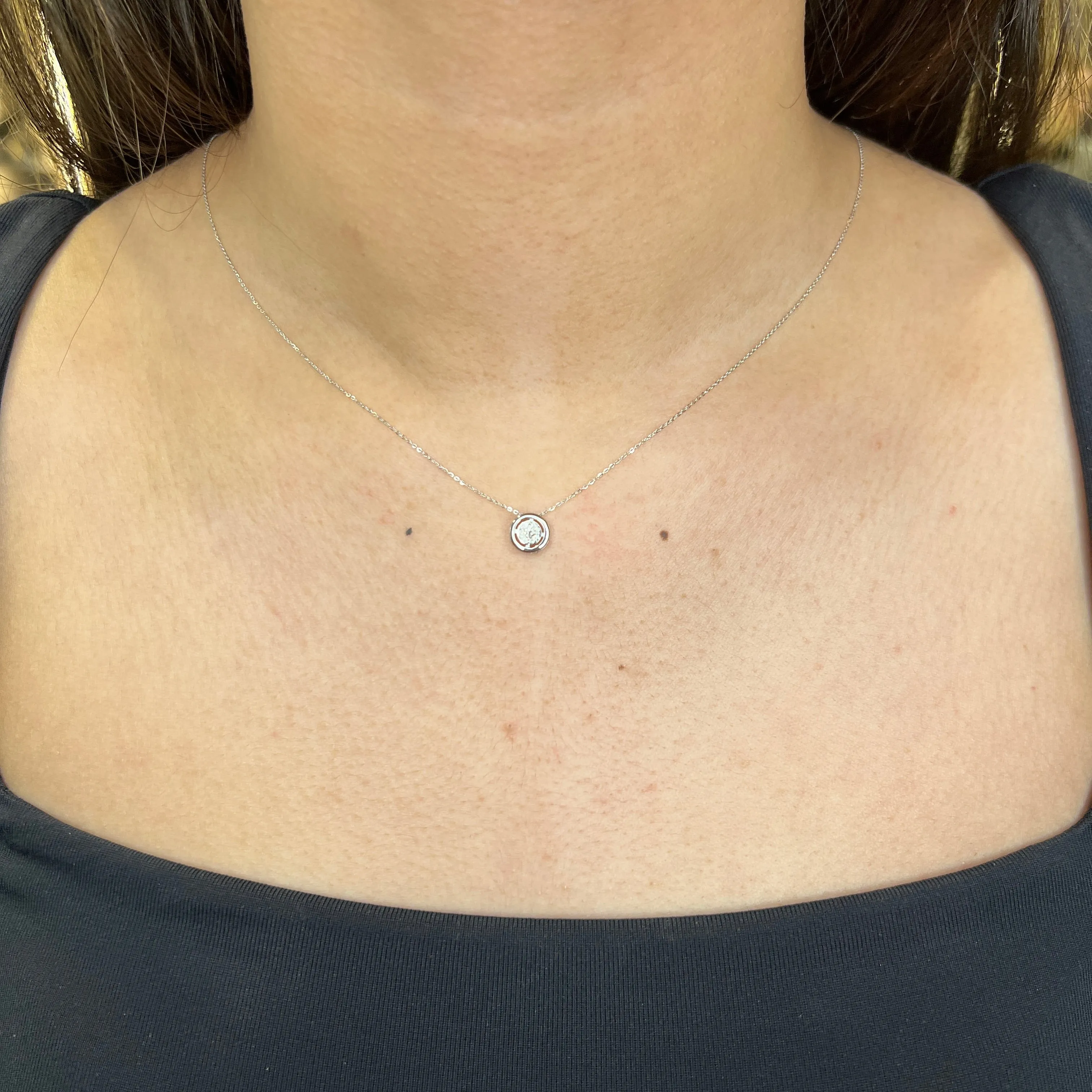 10K White Gold (0.05ct) Diamond Pavee Circle Necklace