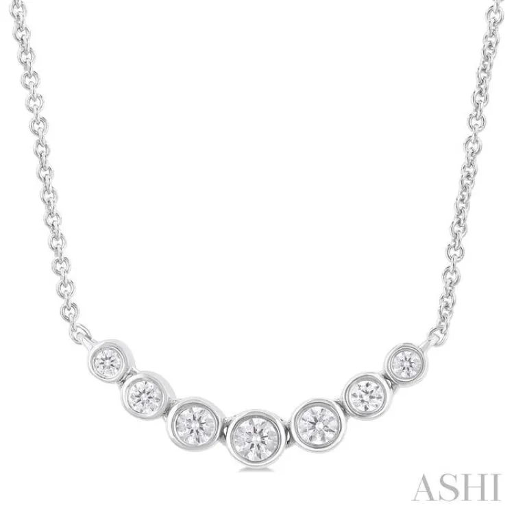 1/4 ctw Graduated Bezel Set Round Cut Diamond Smile Necklace in 14K White Gold