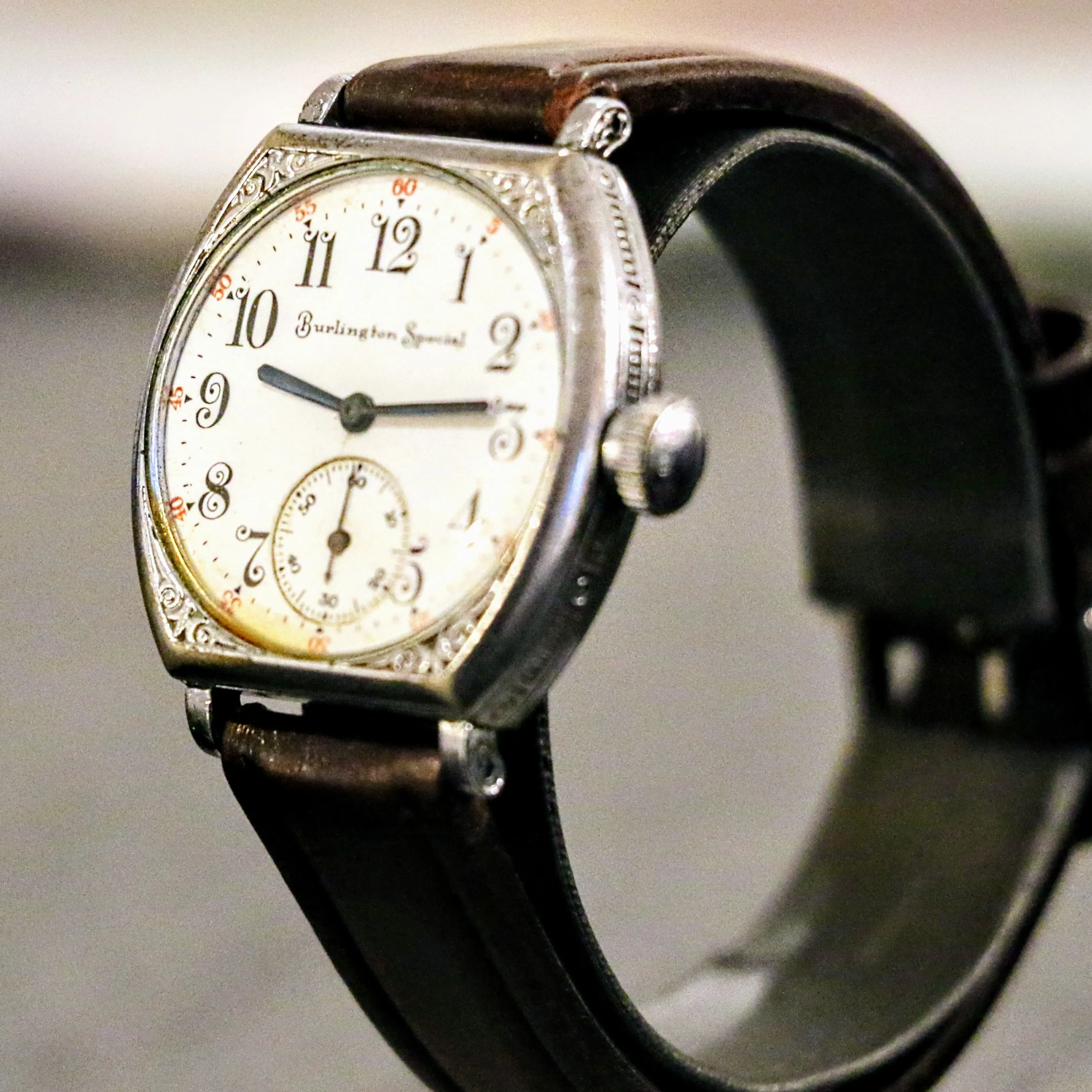1907 BURLINGTON SPECIAL Art Deco Wristwatch Grade 37 U.S.A. Watch