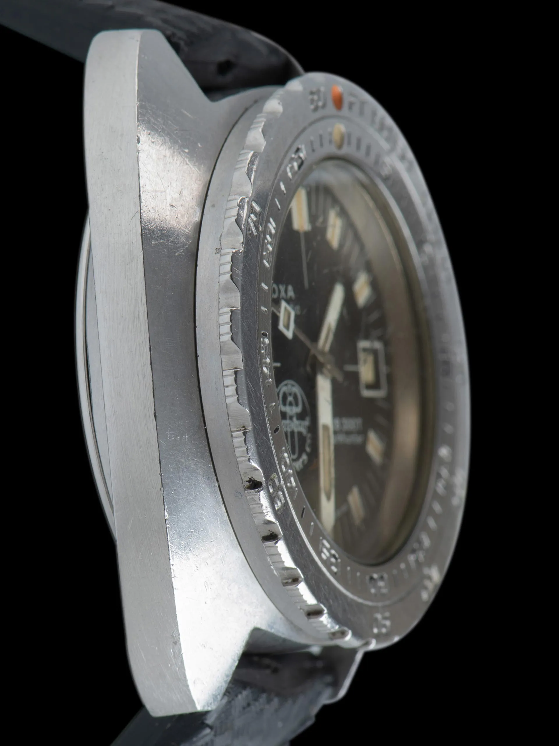 1960s DOXA Sub 300T Sharkhunter (Ref. 11899 4)