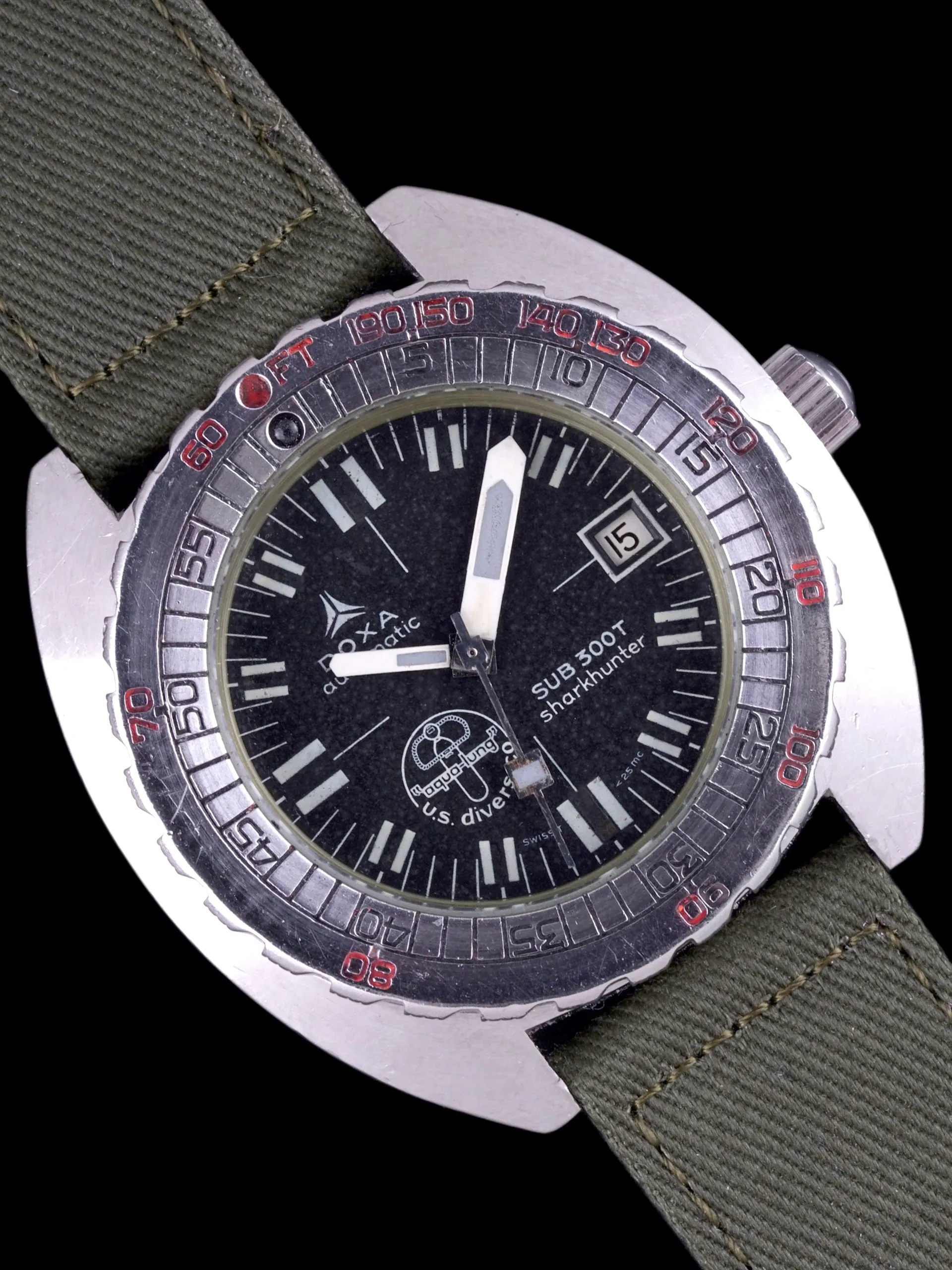 1970s DOXA Sub 300T Sharkhunter (Ref. 58098-59) Synchron Era "Aqua-Lung"