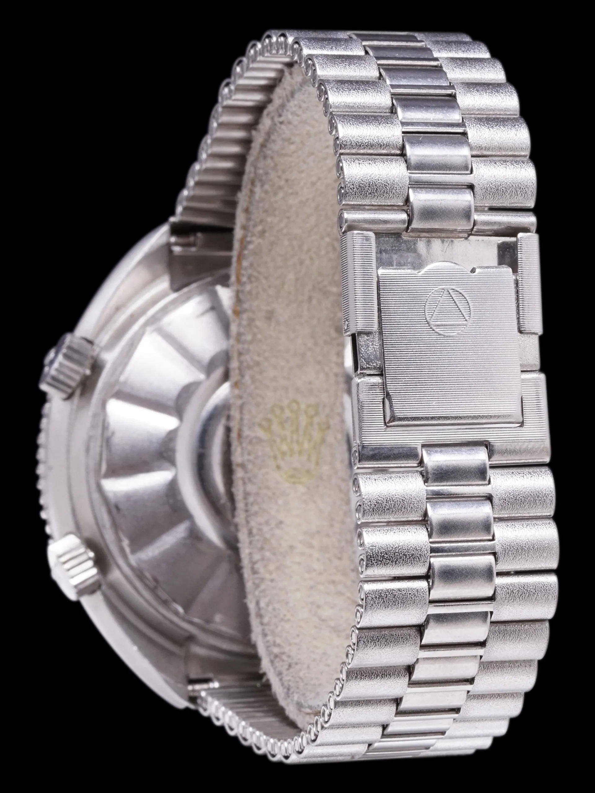 1970s Jaeger-LeCoultre Memovox Polaris II (Ref. E870) "Cranberry"