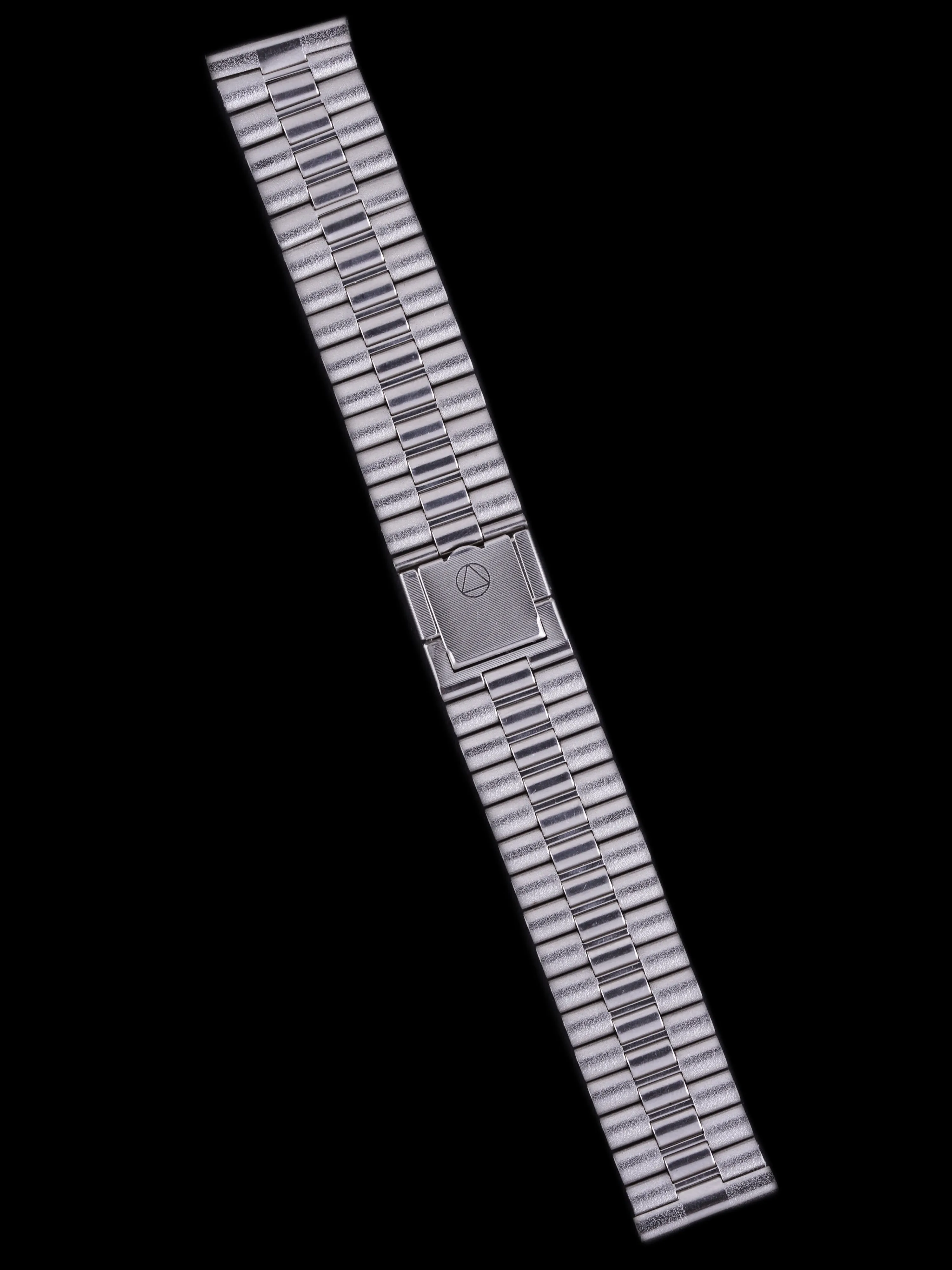 1970s Jaeger-LeCoultre Memovox Polaris II (Ref. E870) "Cranberry"