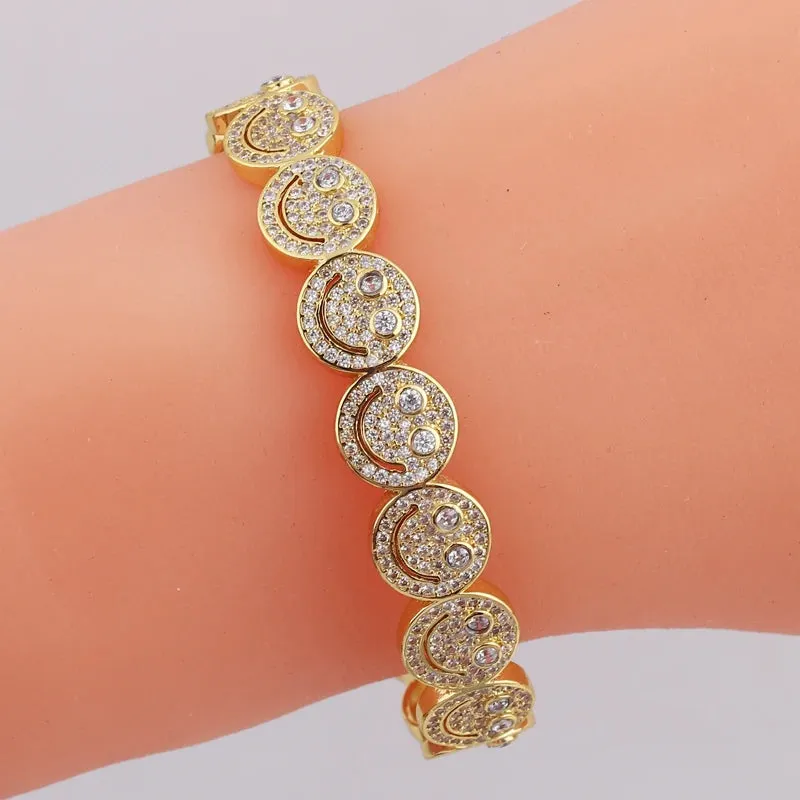 2023 New Simple Smile Smiley Bracelet Copper Gold Plated Cubic Zirconia Round Smile Cuff Bracelet Women's Classic Party Gift