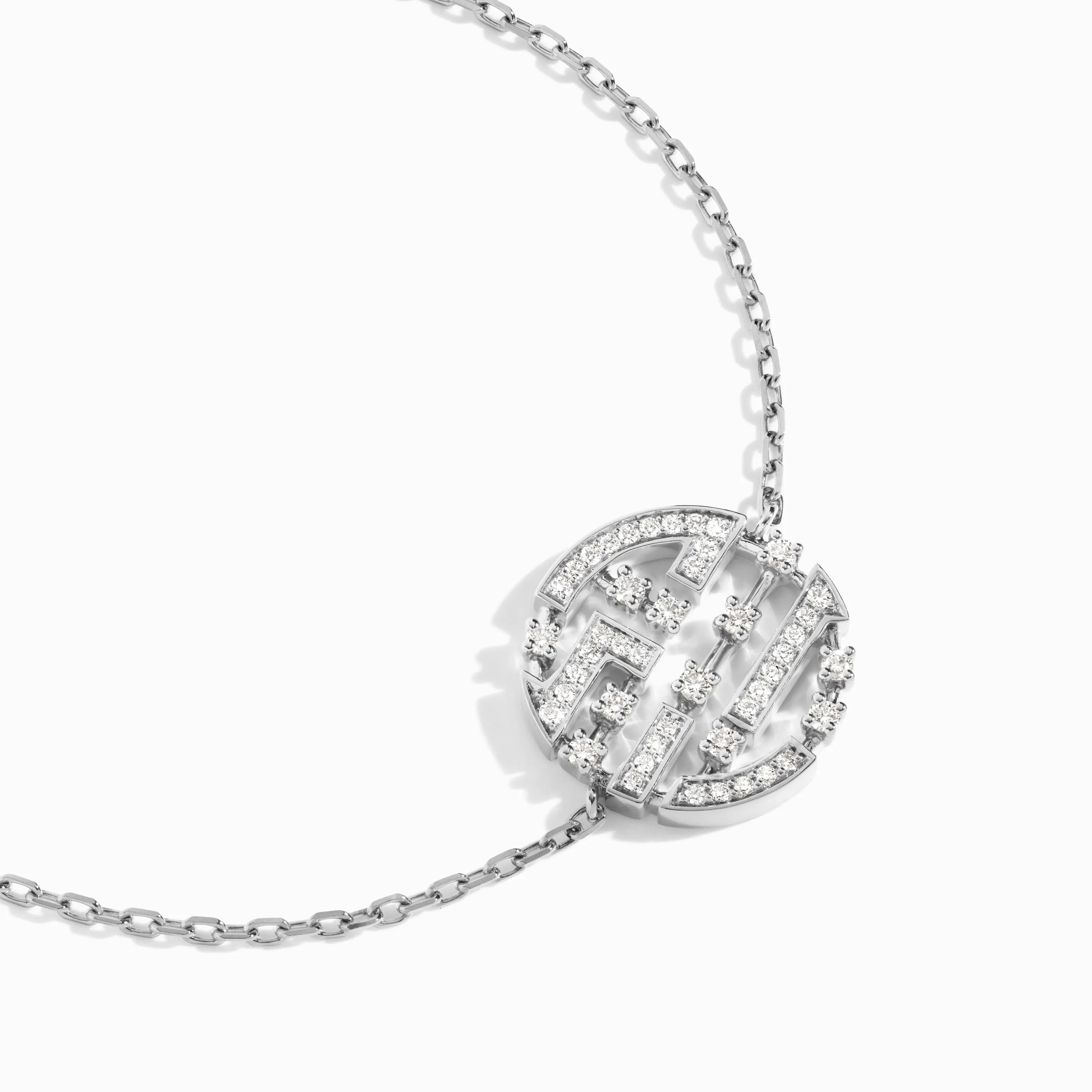 Avenues Luxe Chain Bracelet