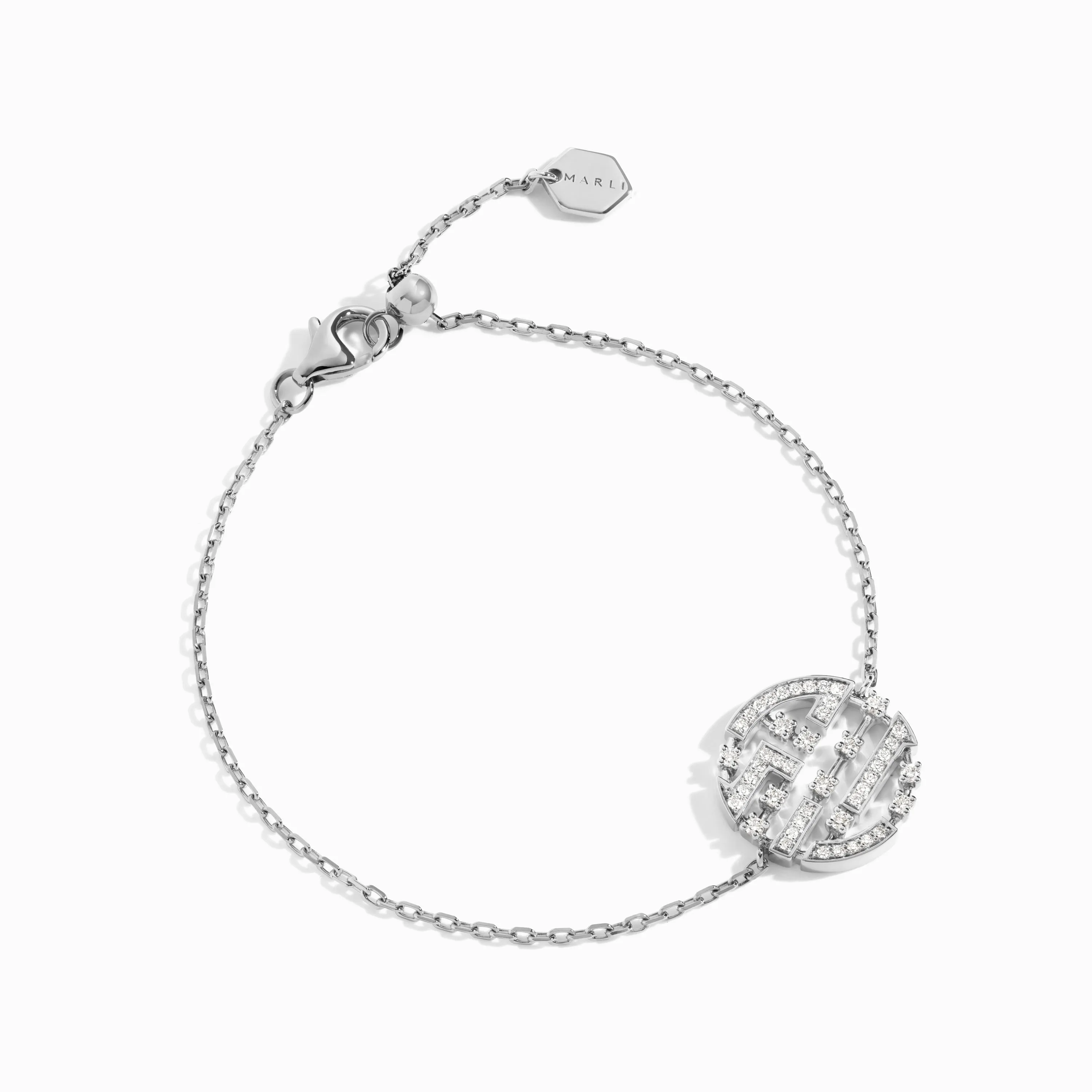 Avenues Luxe Chain Bracelet