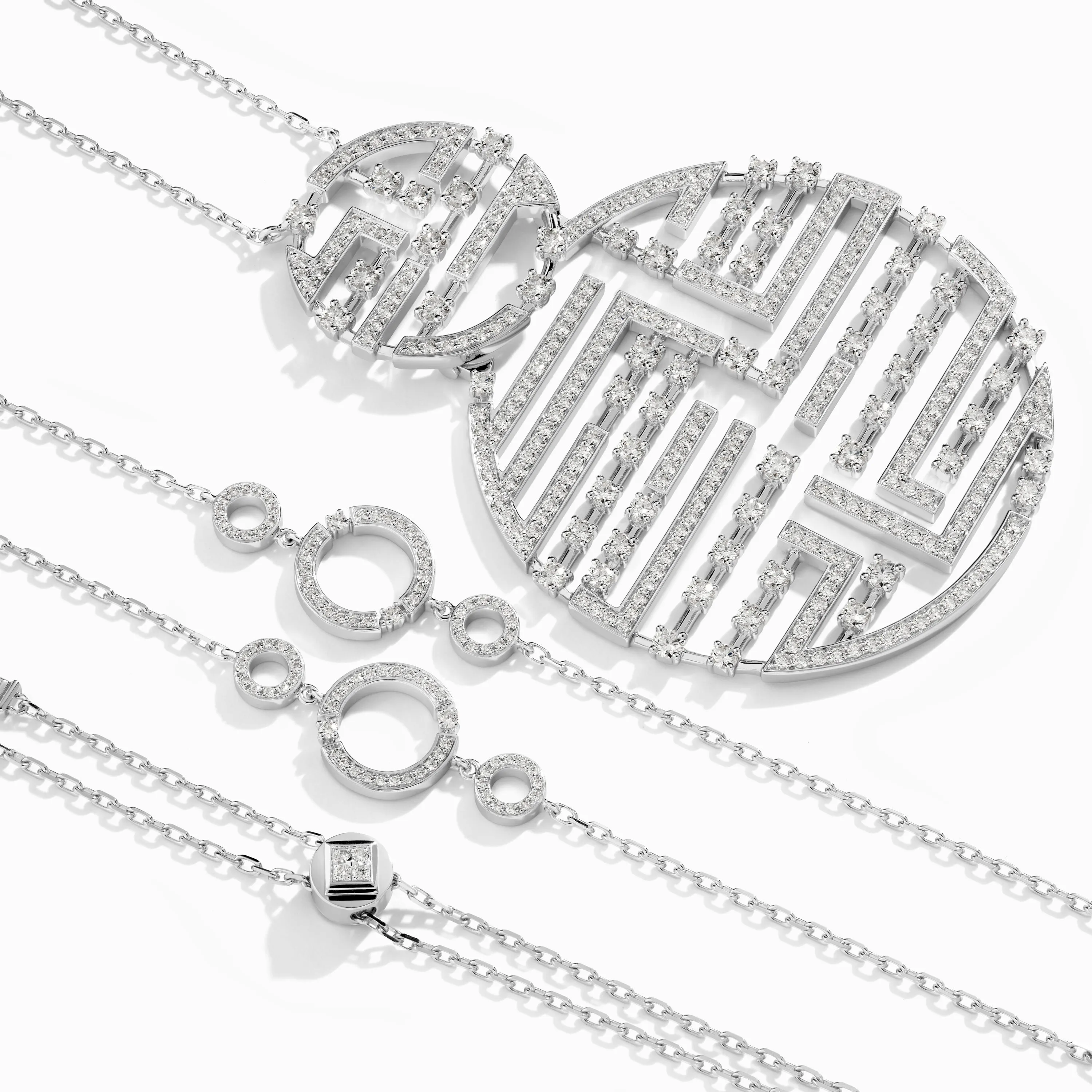 Avenues Statement Chain Necklace