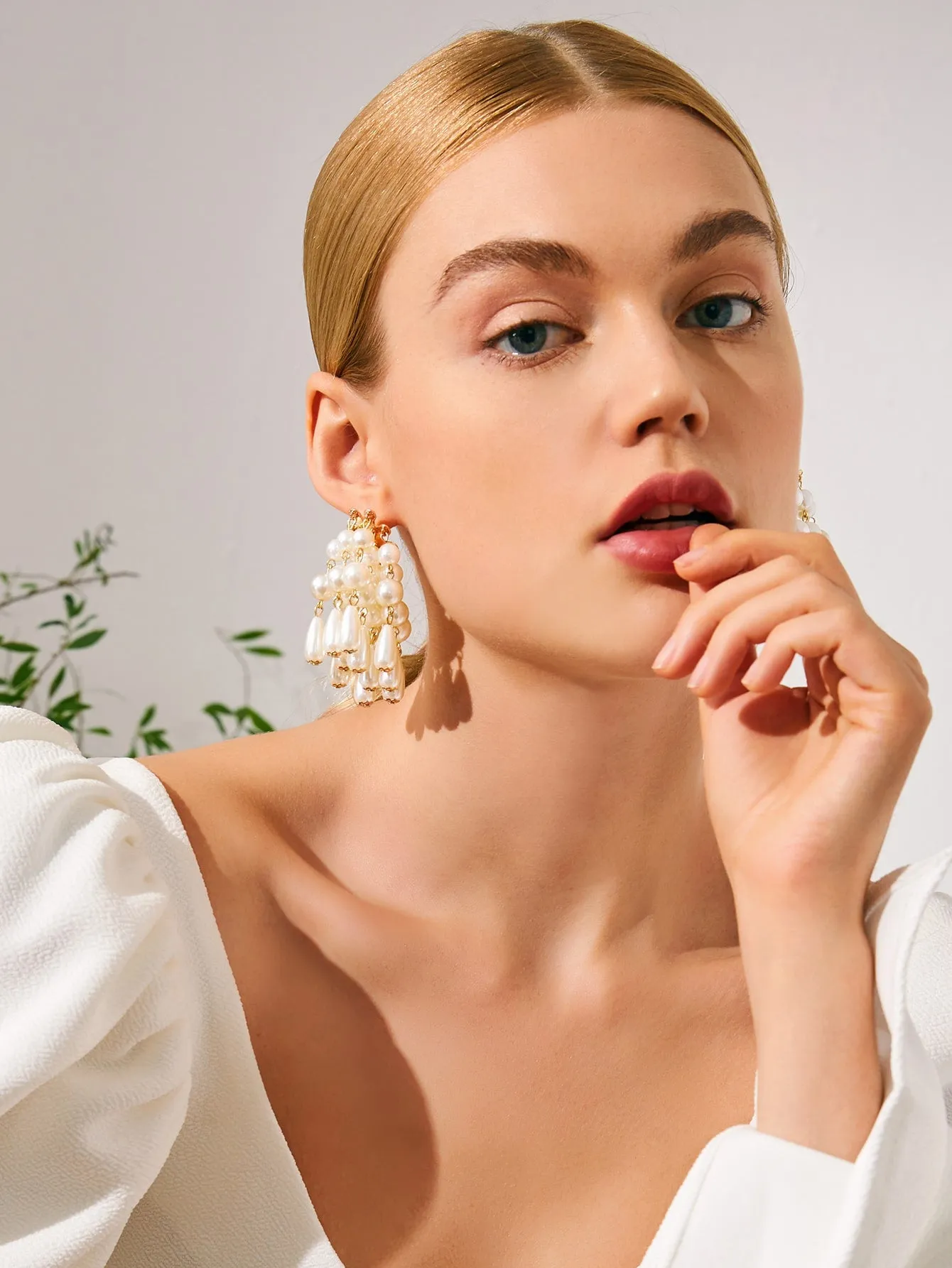 Belle Faux Pearl Beaded Tassel Drop Earrings - Gold