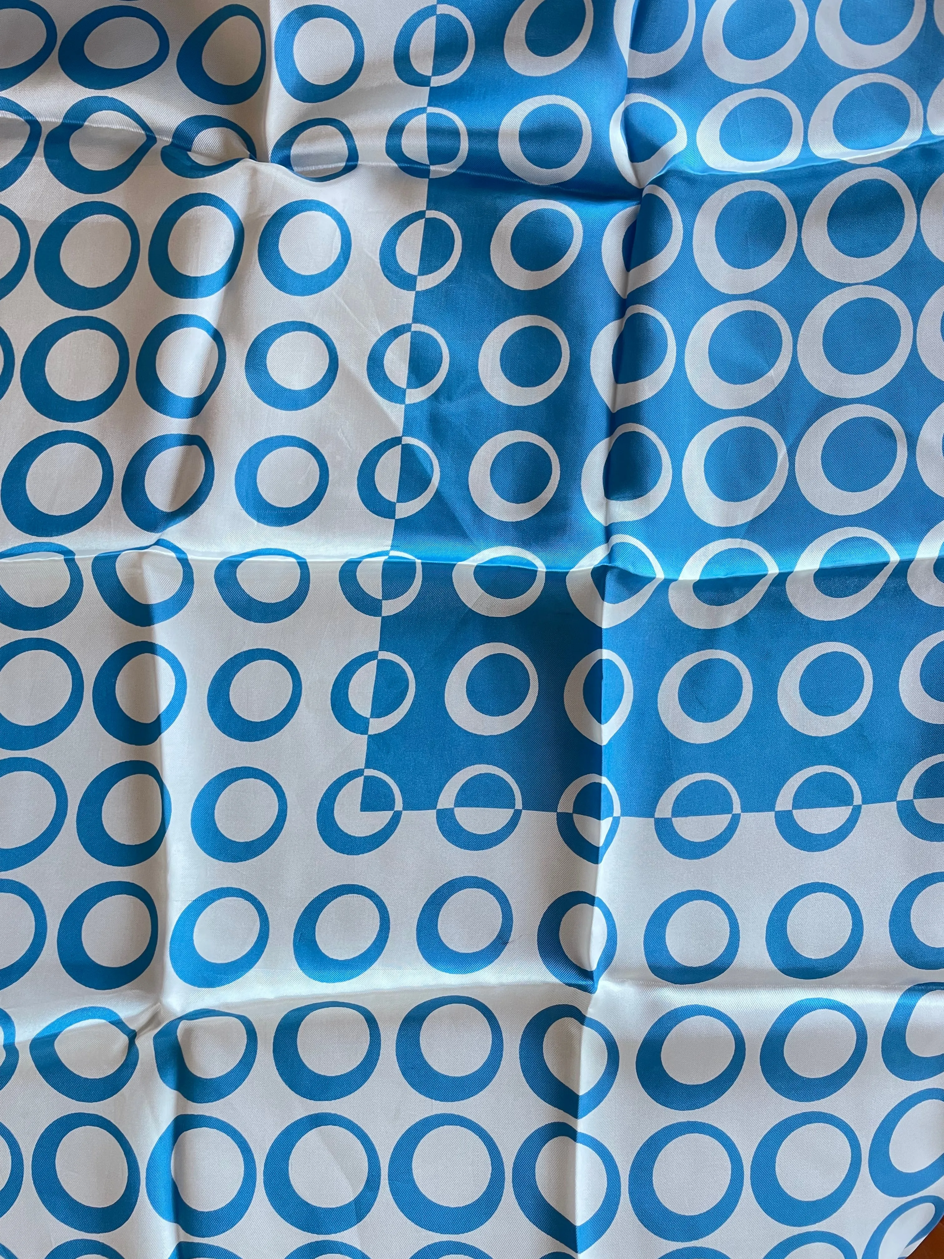 Blue and White Rings Square Scarf