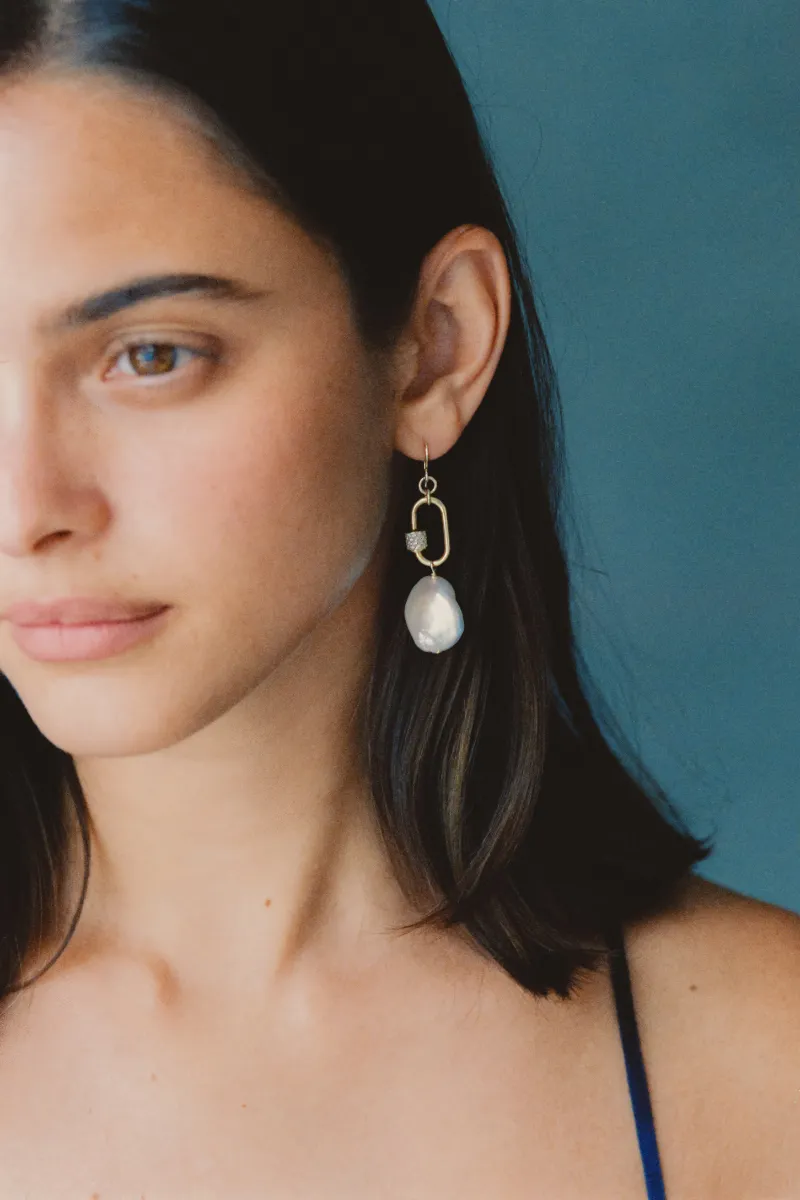 Cara Baroque Pearl Earrings