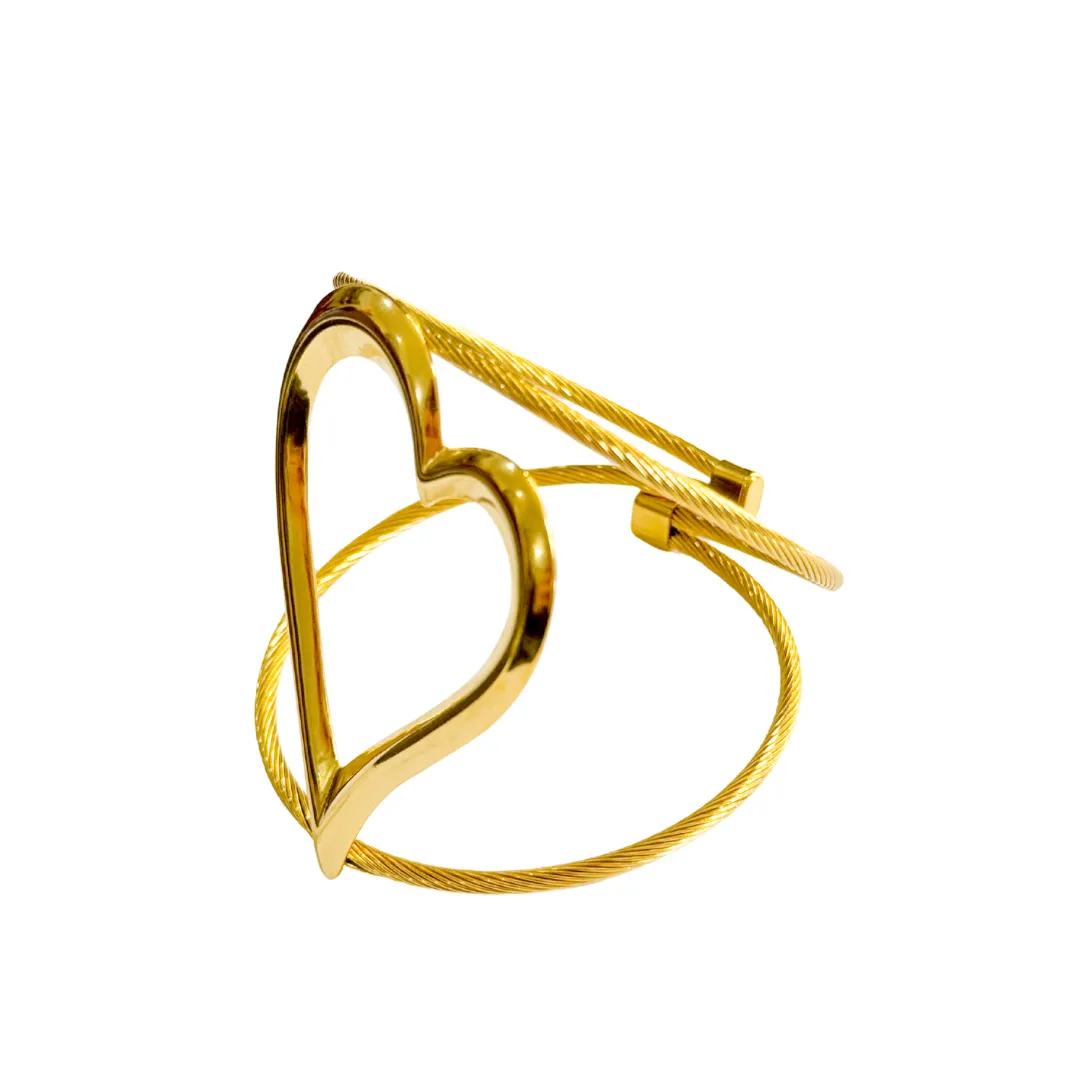 Chunky Heart Cuff