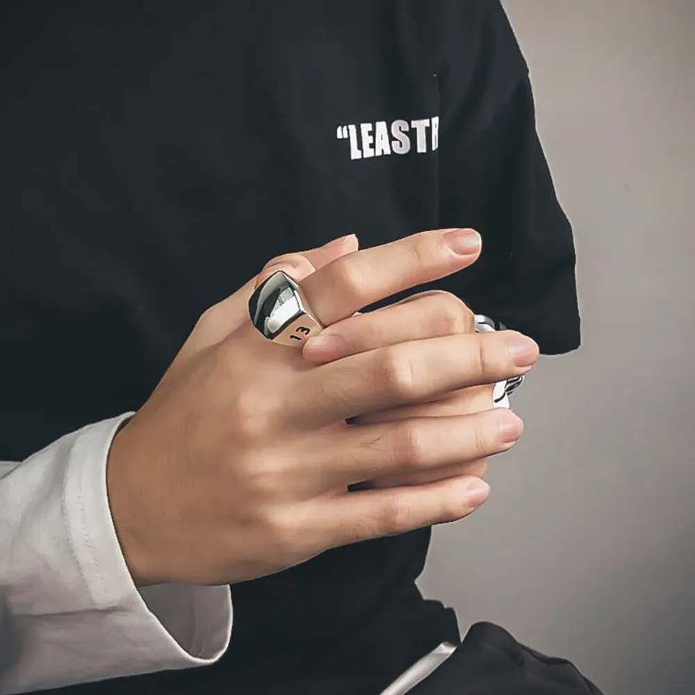 Cobblestone Love Personalized Couples Ring Set