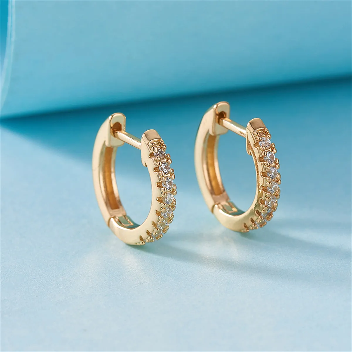 Cubic Zirconia & 18K Gold-Plated Huggie Earring