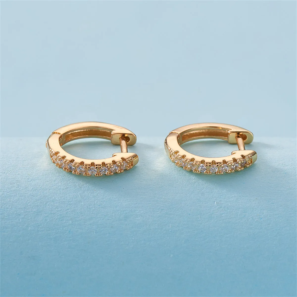 Cubic Zirconia & 18K Gold-Plated Huggie Earring