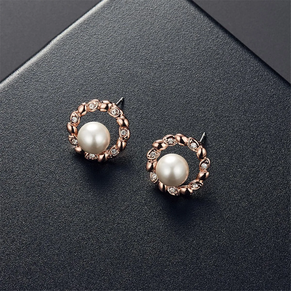 Cubic Zirconia & Pearl Pendant Necklace & Drop Earrings