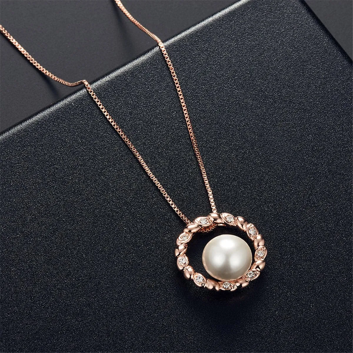 Cubic Zirconia & Pearl Pendant Necklace & Drop Earrings