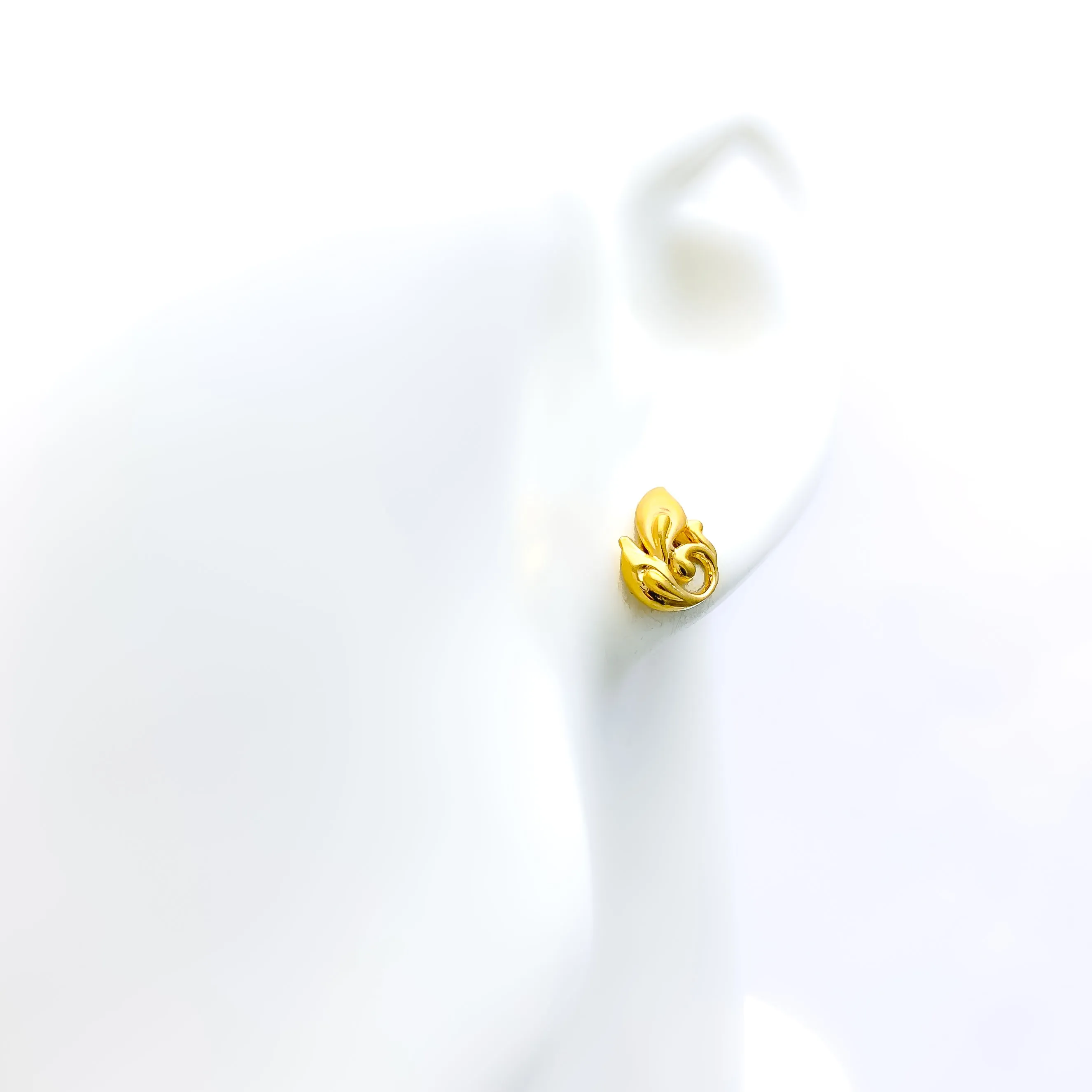 Dazzling Blooming 22k Gold Top Earrings
