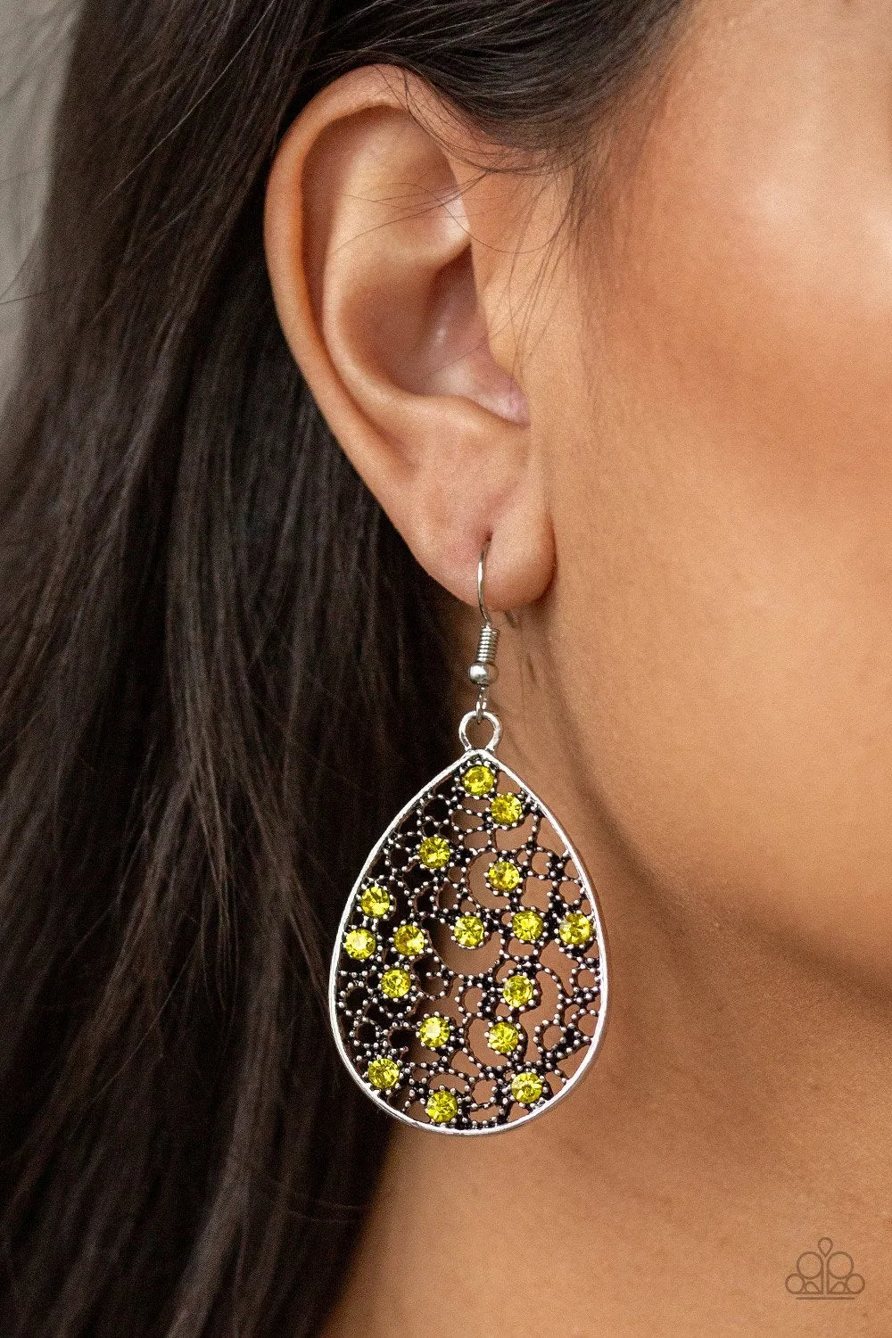 Dazzling Dew – Yellow