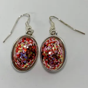 Earrings: red glitter pierced