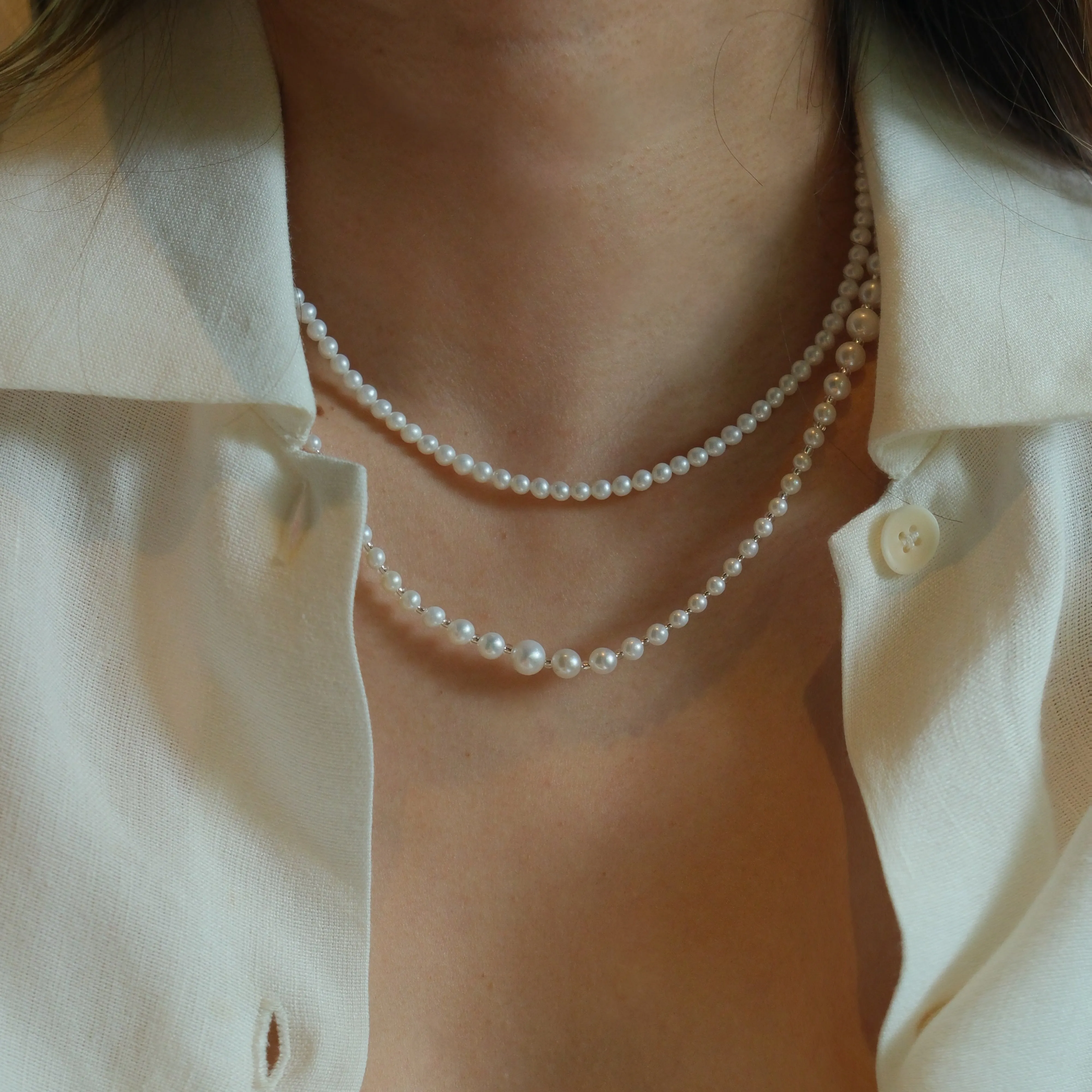 Elegant and Timeless Natual Freshwater Pearl Necklaces Set