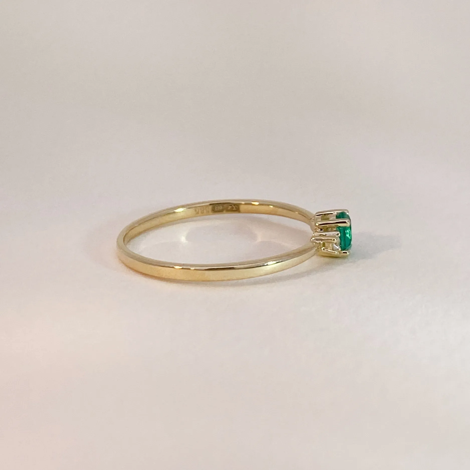 Emerald & Diamond Ring