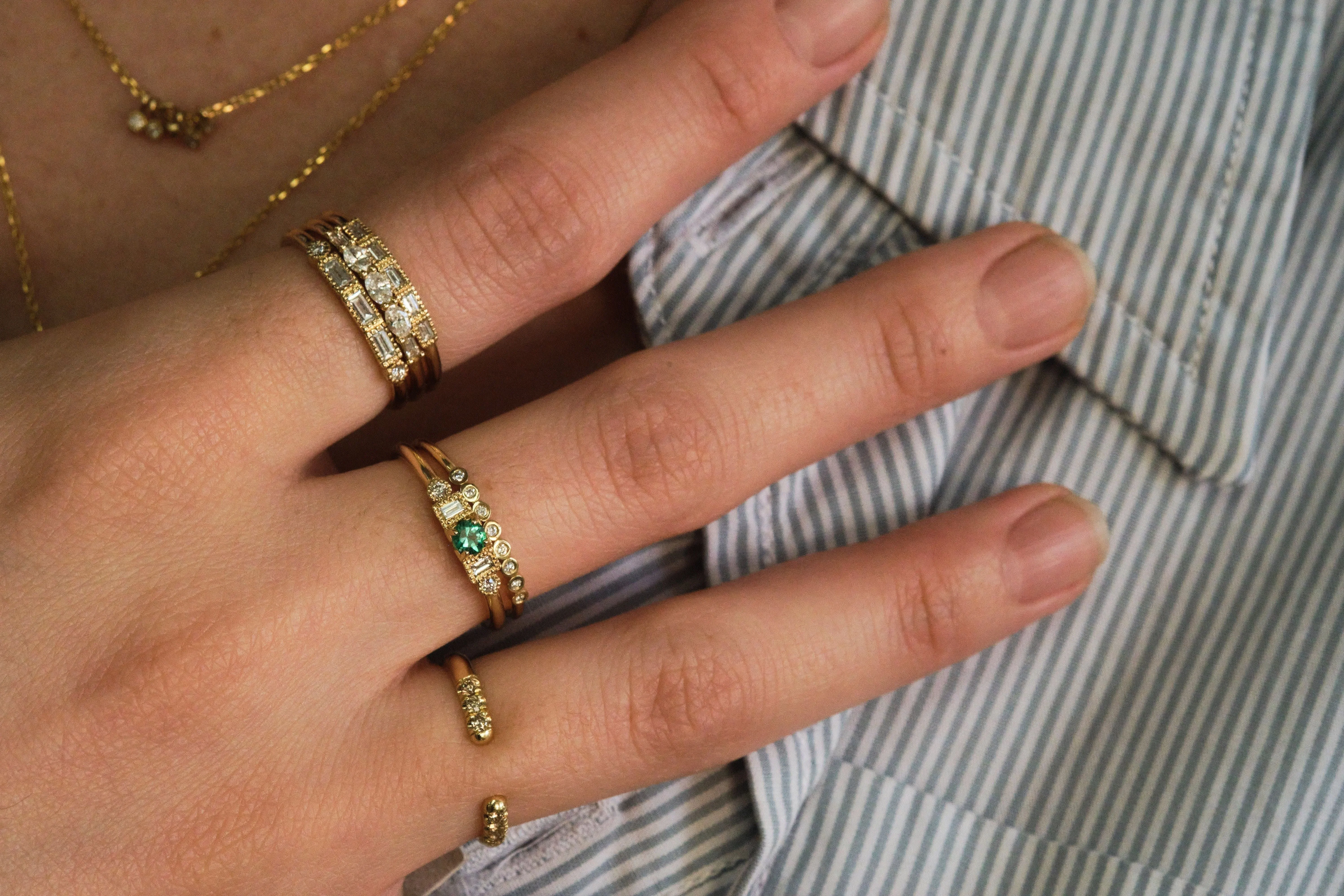 Emerald Petite Round Era Ring