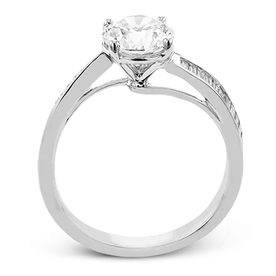 Engagement Ring in 18k Gold