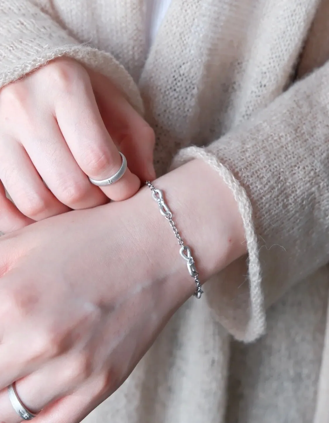 Engraved Series Brushed Texture Ring