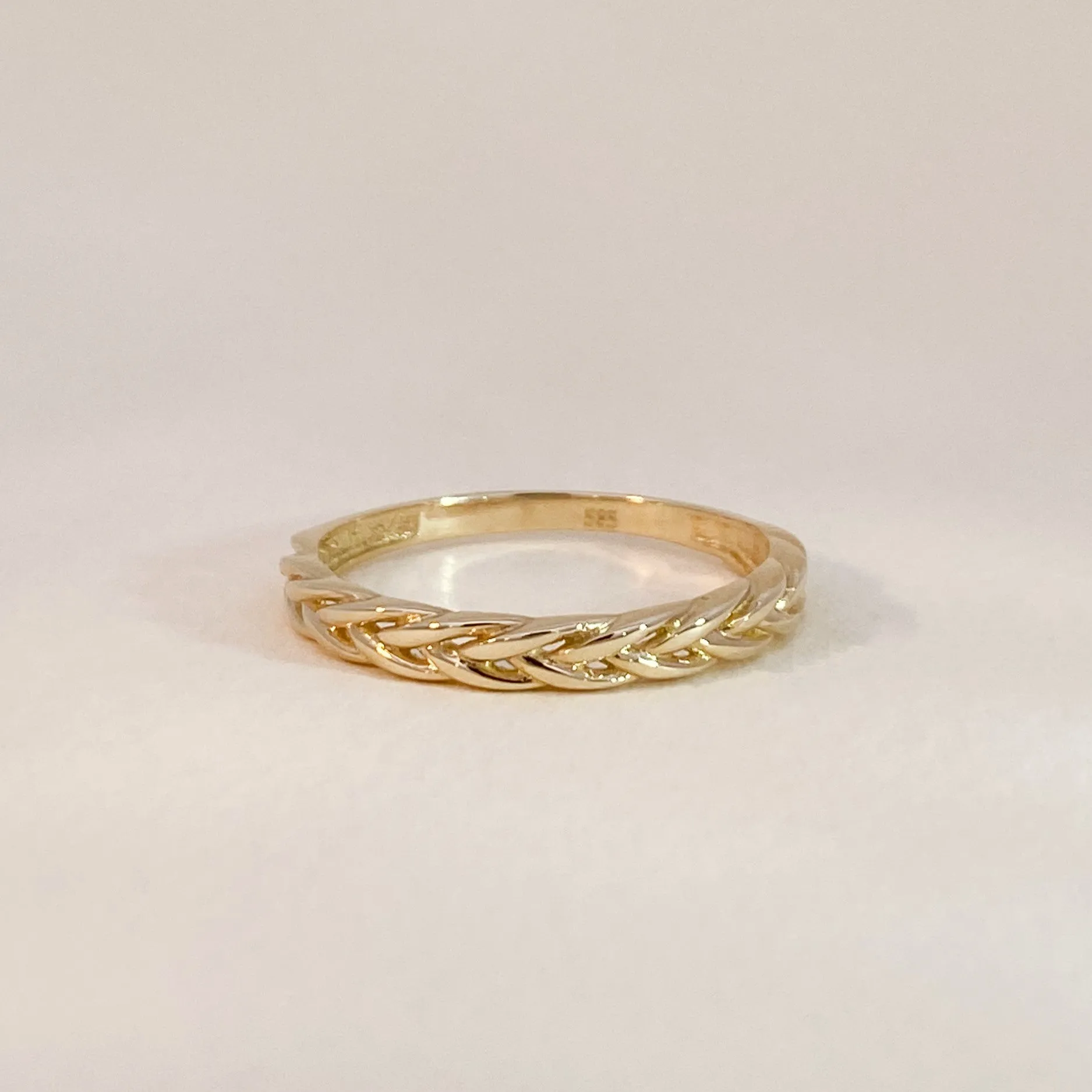Foxtail Ring