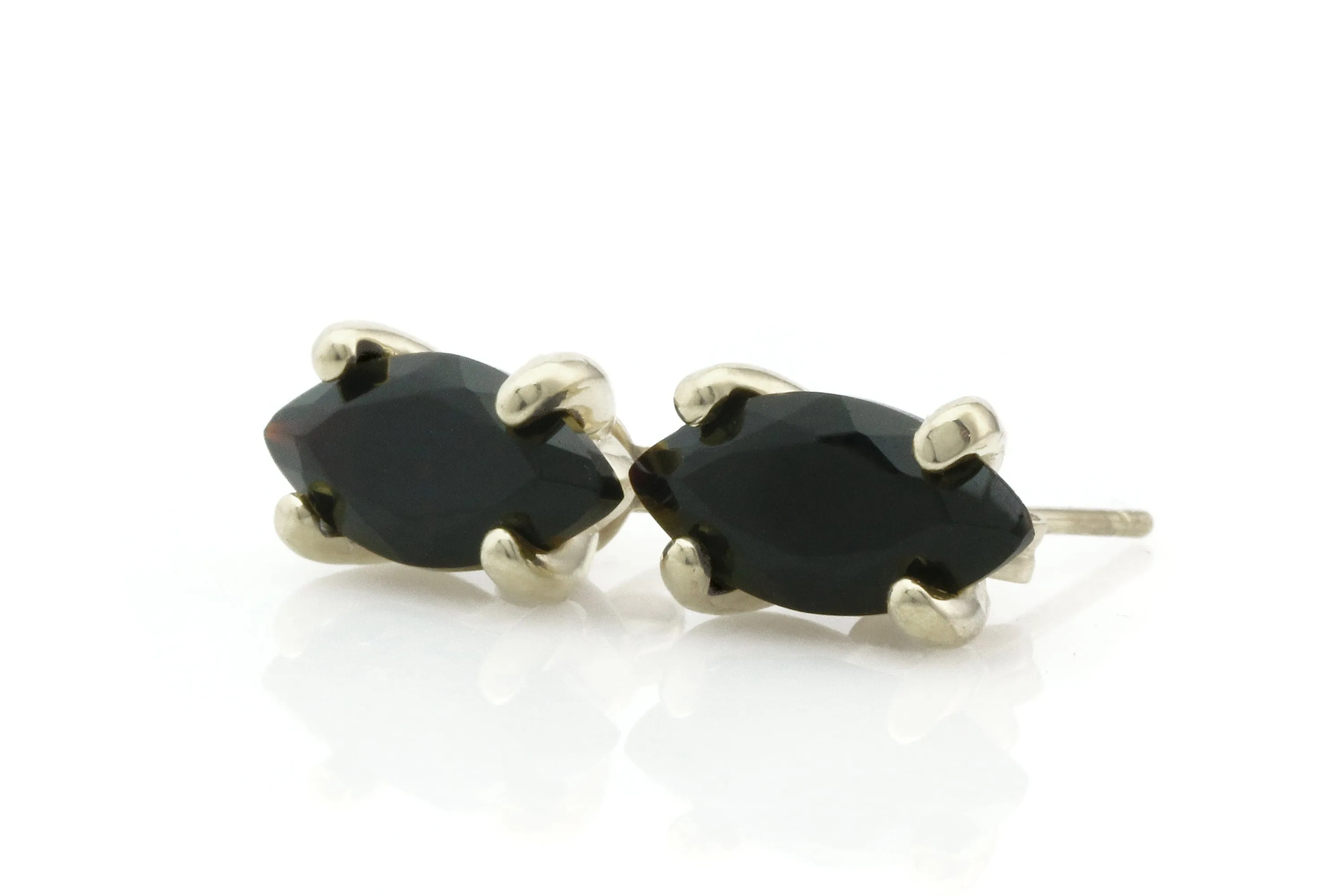 Glamorous Black Onyx Gold Earrings