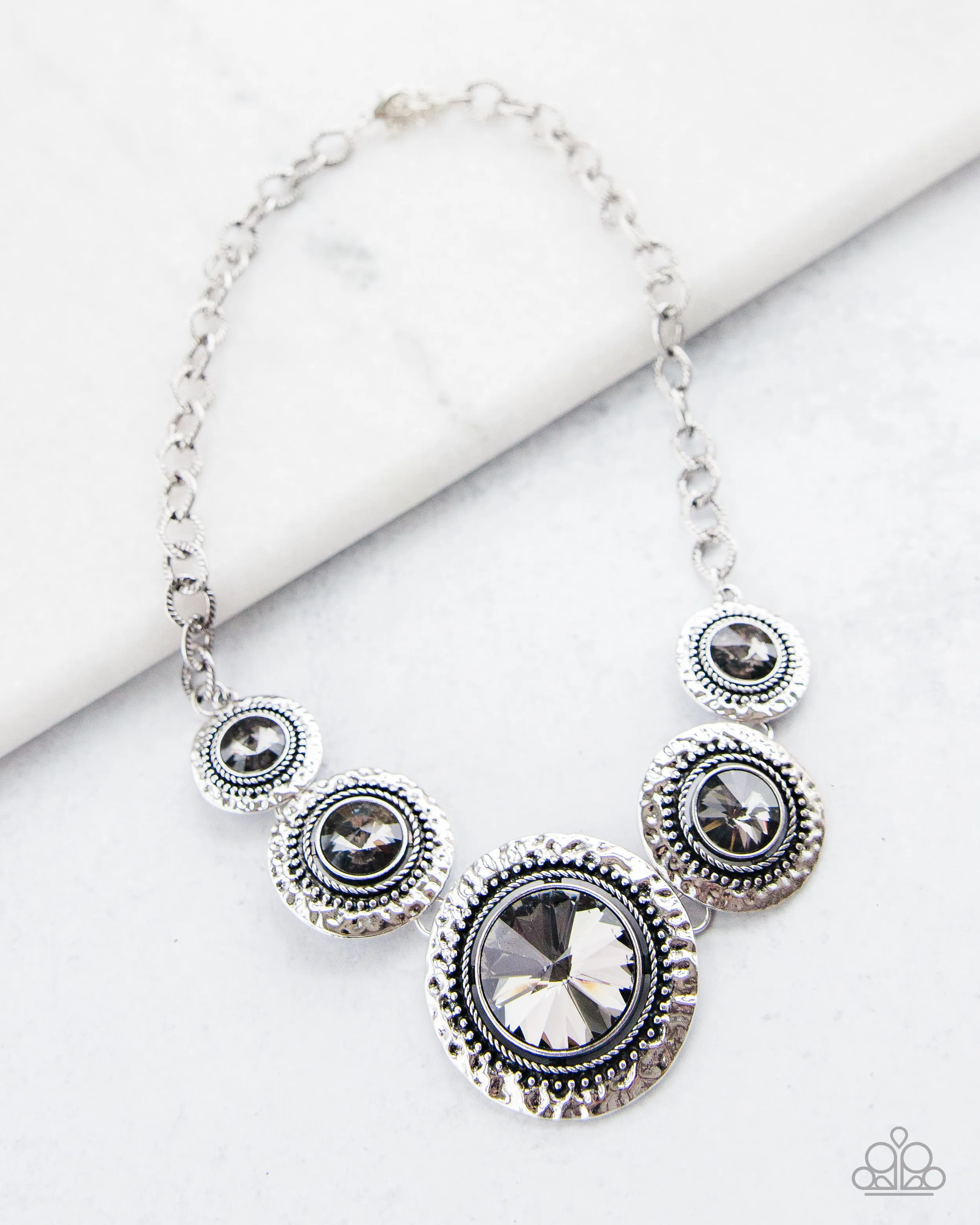 Global Glamour - Silver