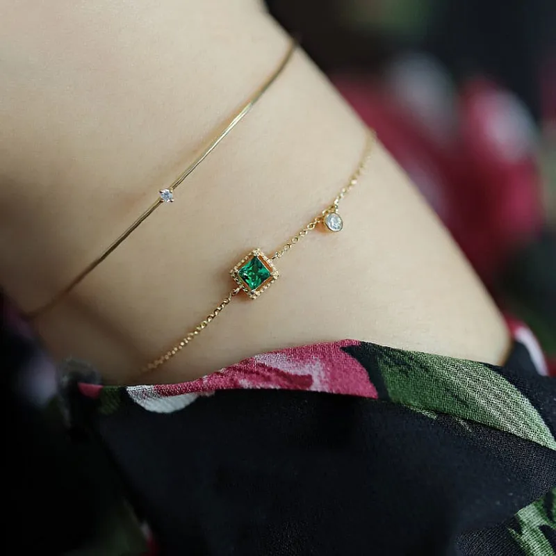 Green Zircon Square Bracelet - Elegant 925 Silver