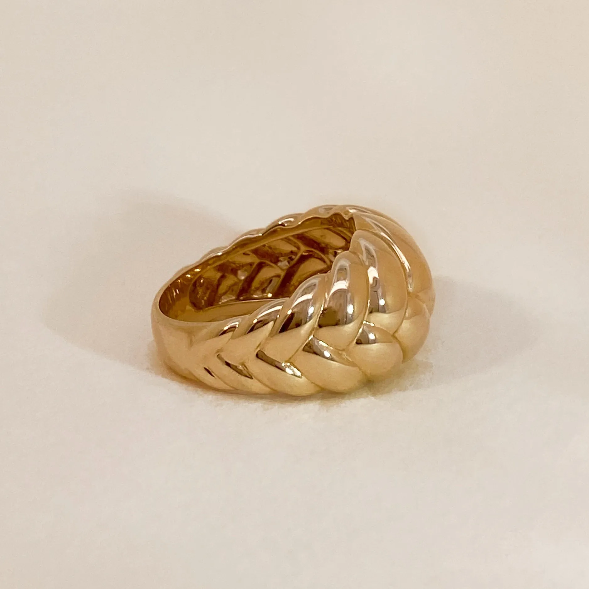 Intertwine Ring