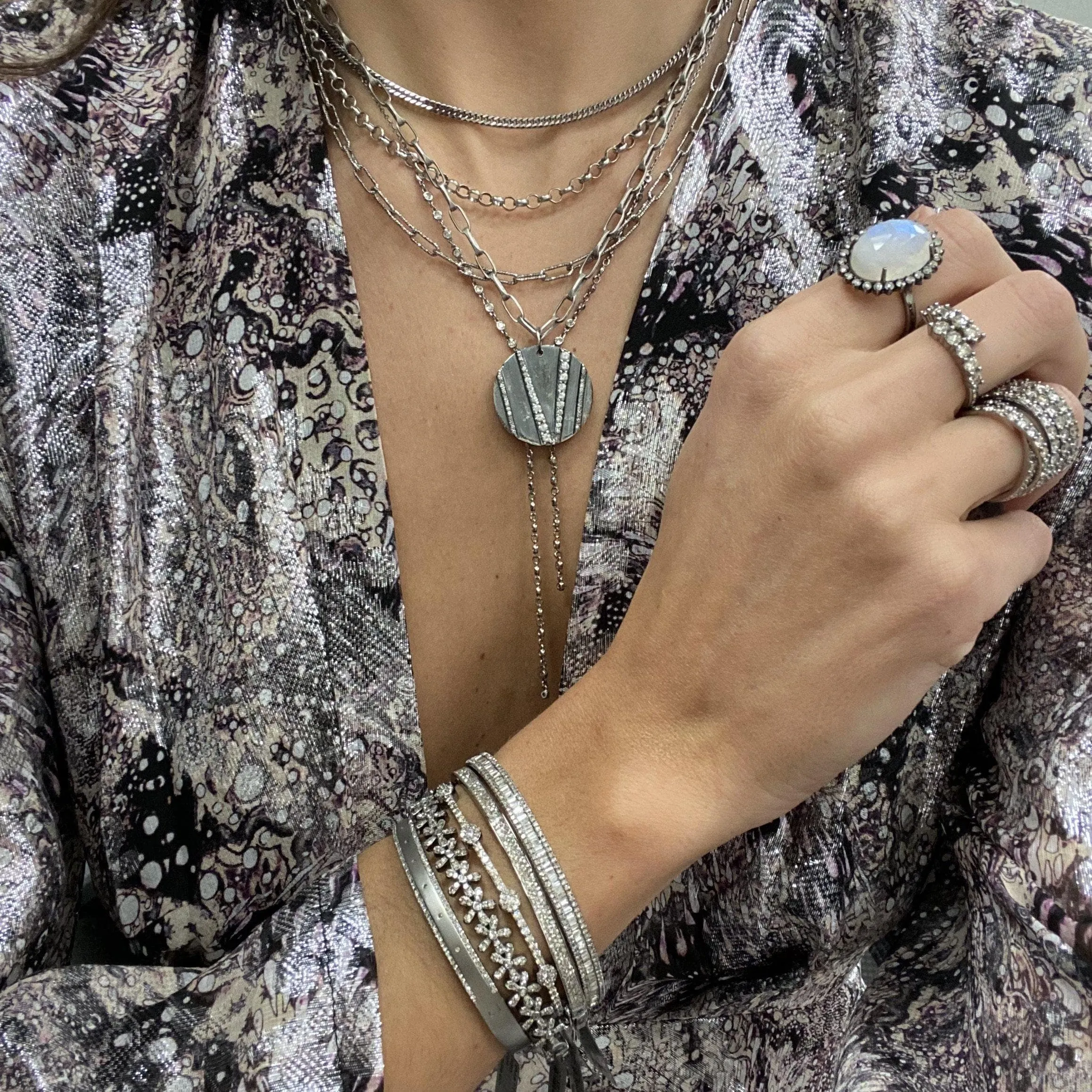lara | luxe bangle