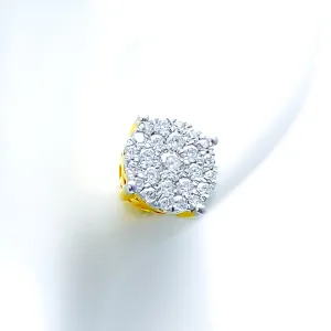 Lavish Glamorous 18K Gold   Diamond Earrings