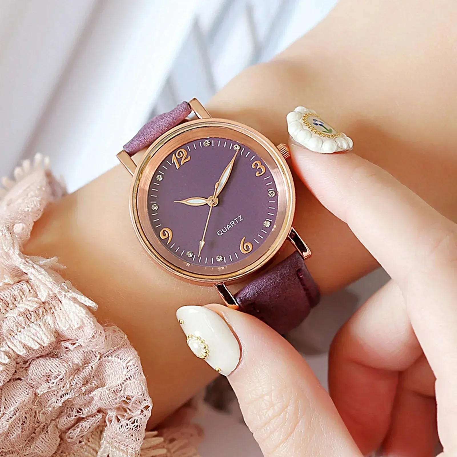 LEATHER STRAP WATCHES | Timeless Elegance Redefined