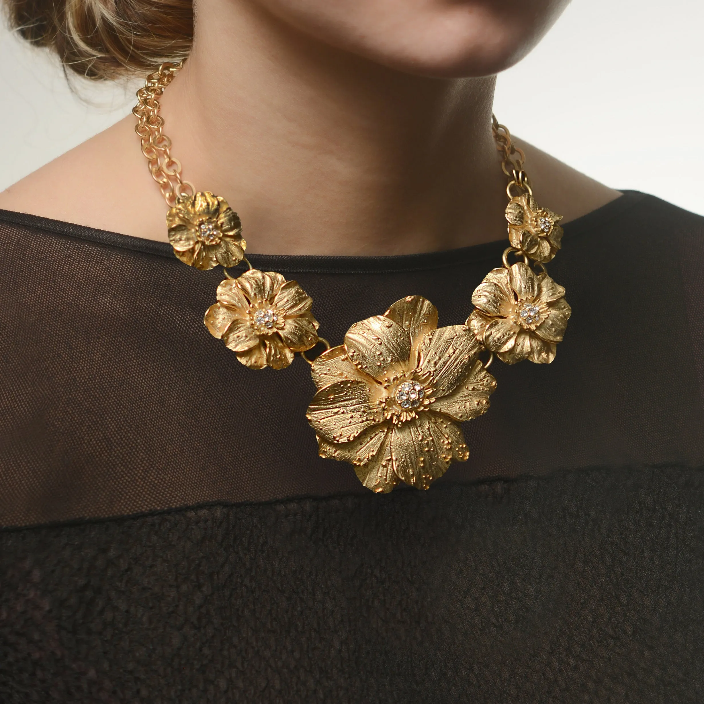 Les Roses 22k Gold Plated Necklace 16"
