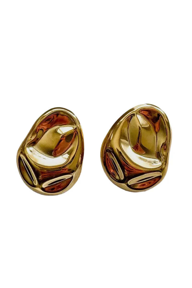 Monte Carlo Indent Oval Earrings