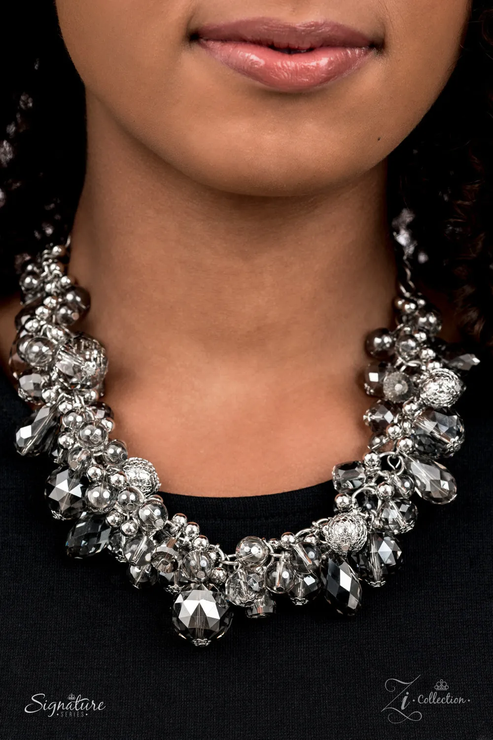 Paparazzi The Tommie 2021 Zi Collection Silver Necklace