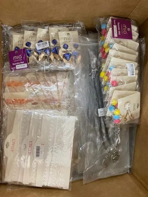 Premium Jewelry Liquidation-Department Store Jewelry