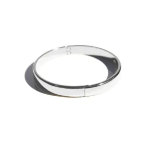 Queen of the Foxes Solid Bangle -  Silver