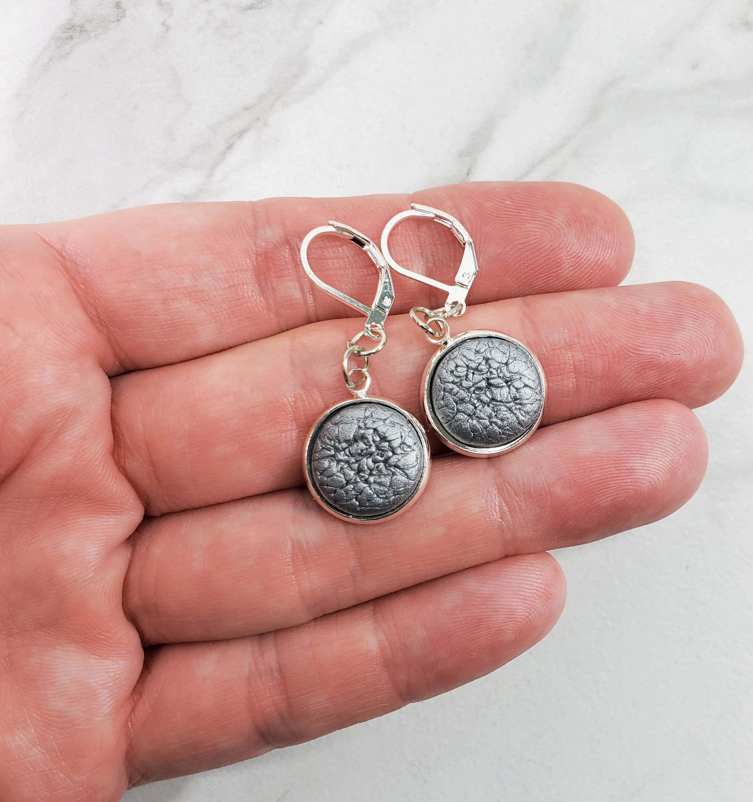 Round Bezel Dangle Earring - Chrome