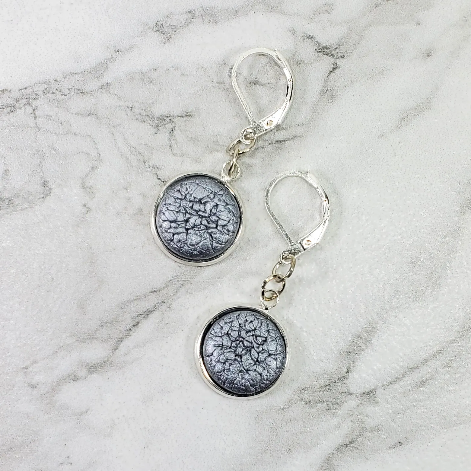 Round Bezel Dangle Earring - Chrome