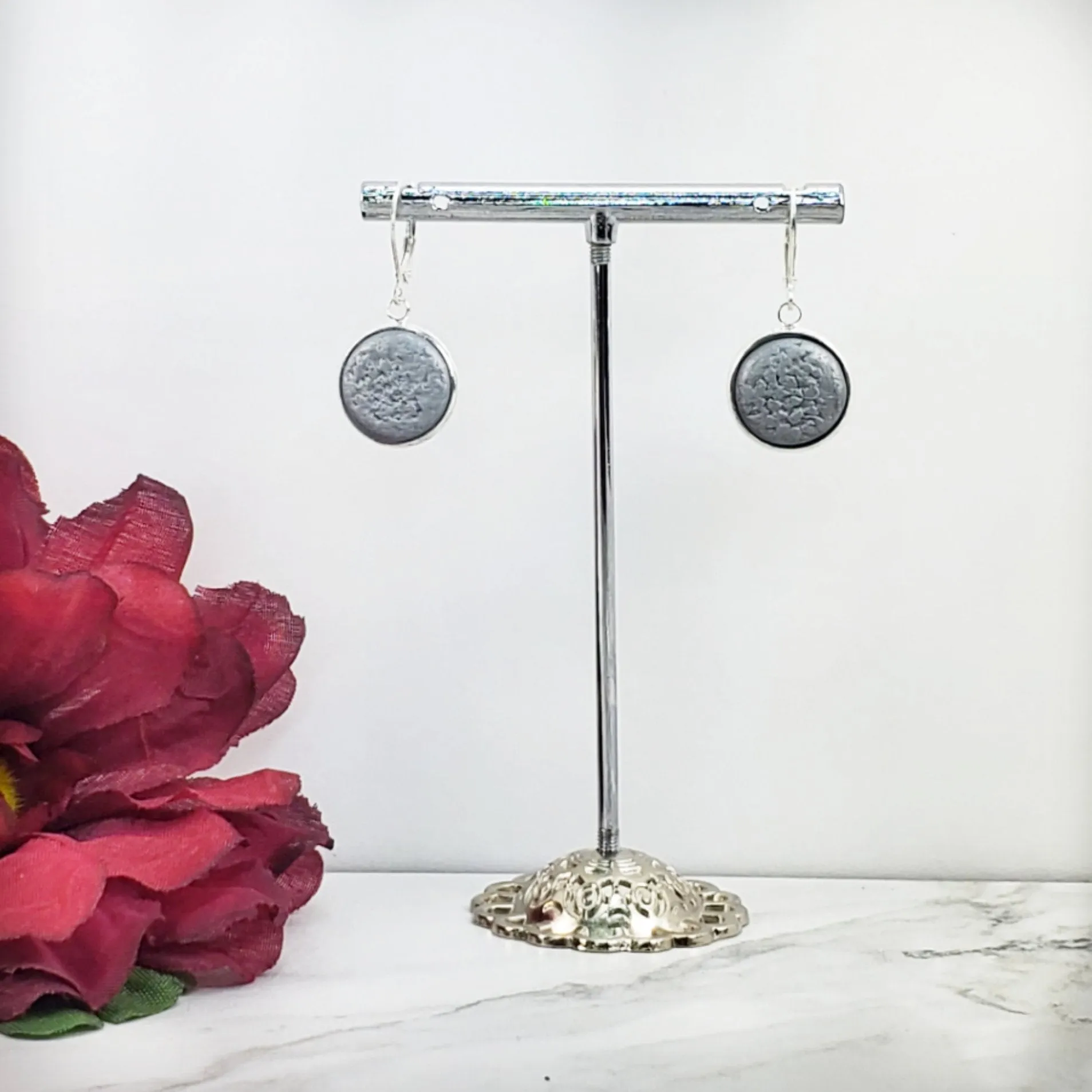 Round Bezel Dangle Earring - Chrome