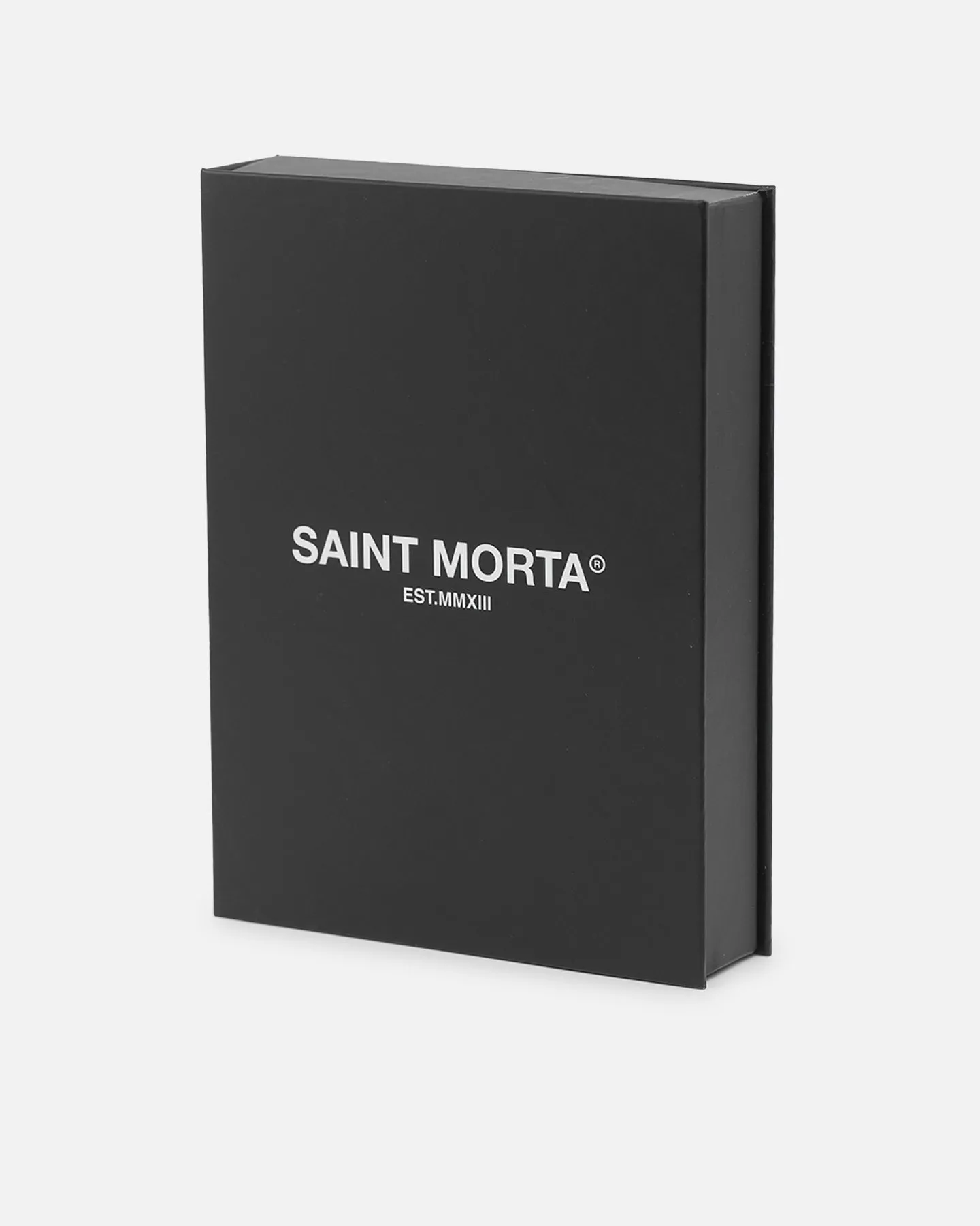 Saint Morta Flat Faced Curb Chain Gold