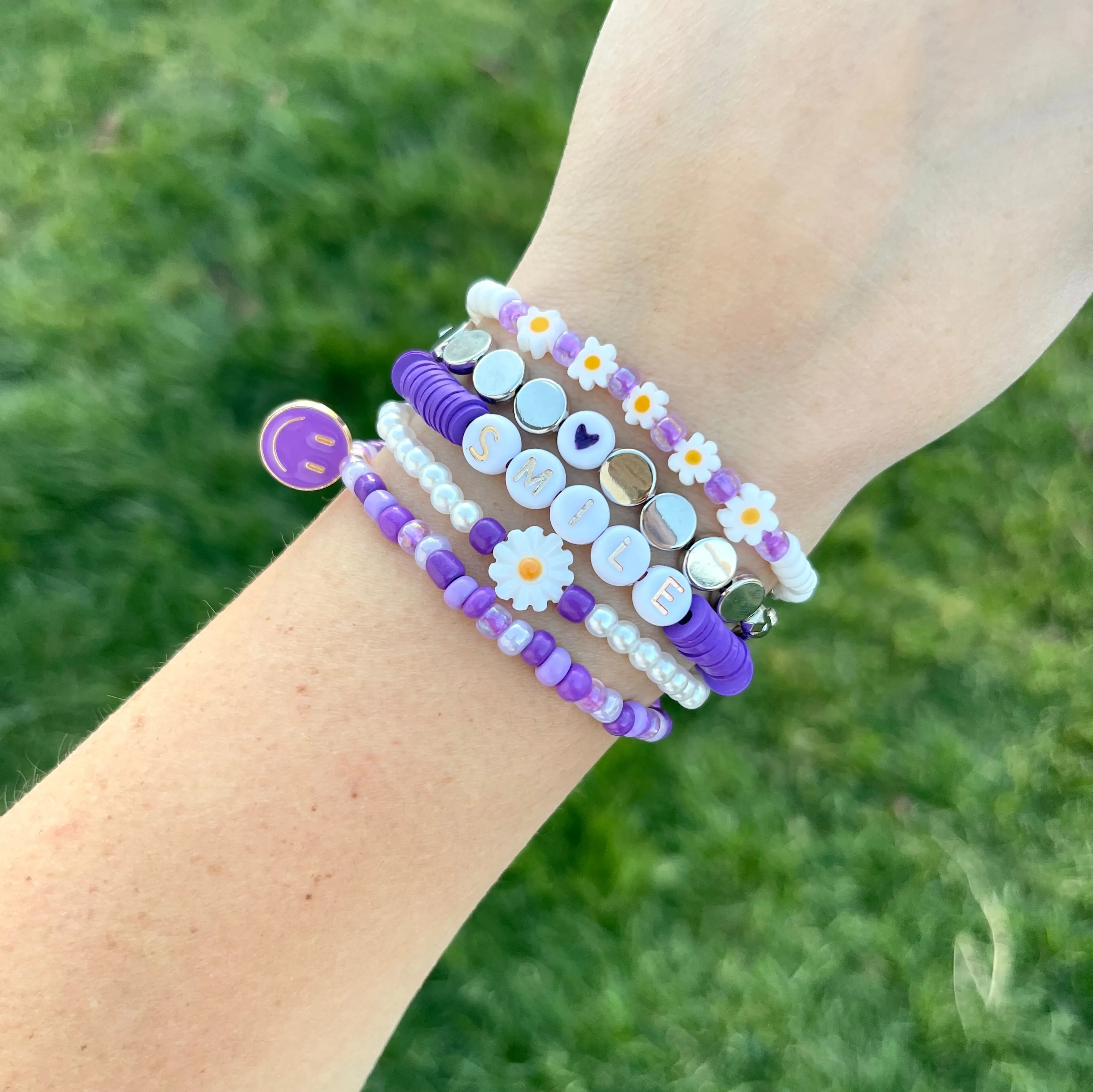 Smiling Daisies Stack