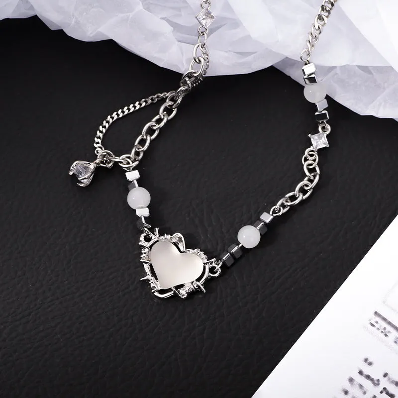 Snowdrop Amour Necklace