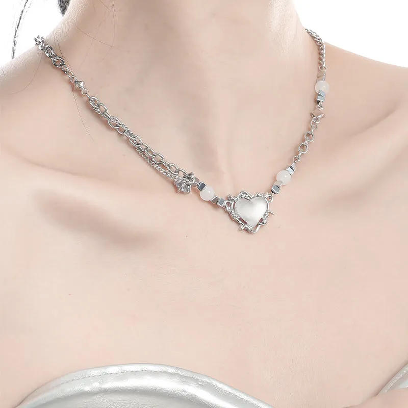 Snowdrop Amour Necklace